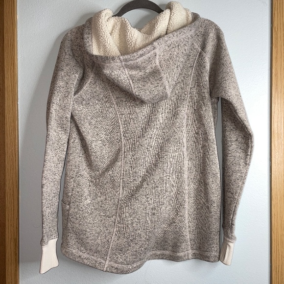 Zella women’s medium gray jacket with hood - Picture 3 of 3